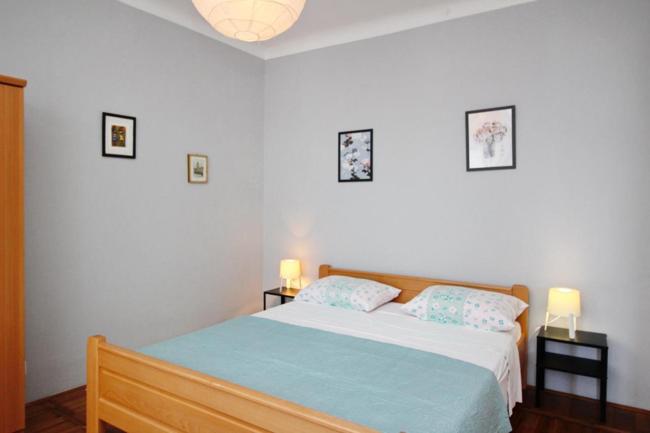 Apartment Kalcic Baška Eksteriør billede