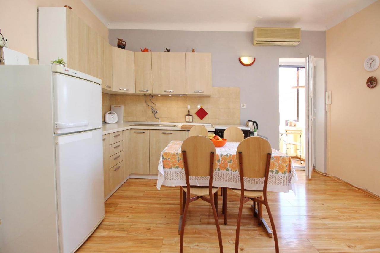 Apartment Kalcic Baška Eksteriør billede