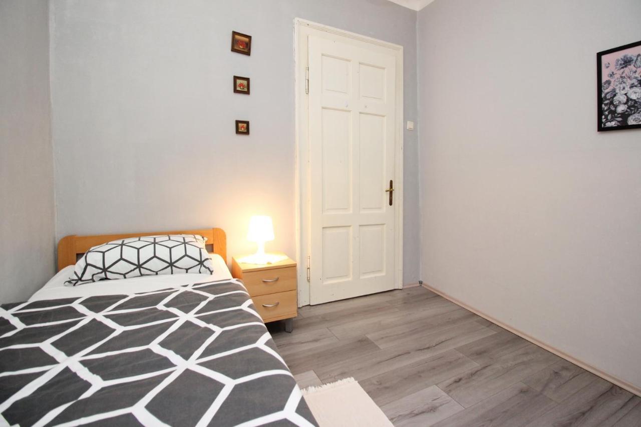Apartment Kalcic Baška Eksteriør billede
